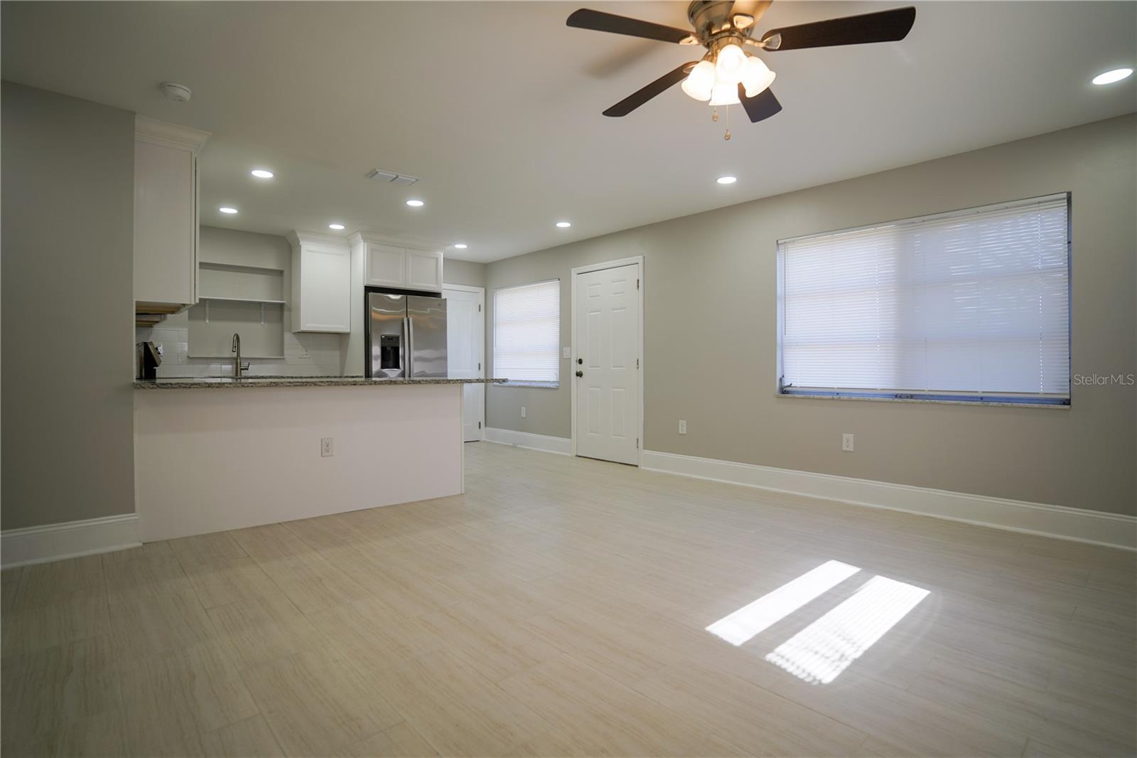 Image 4 of 33 For 610 74th Avenue N