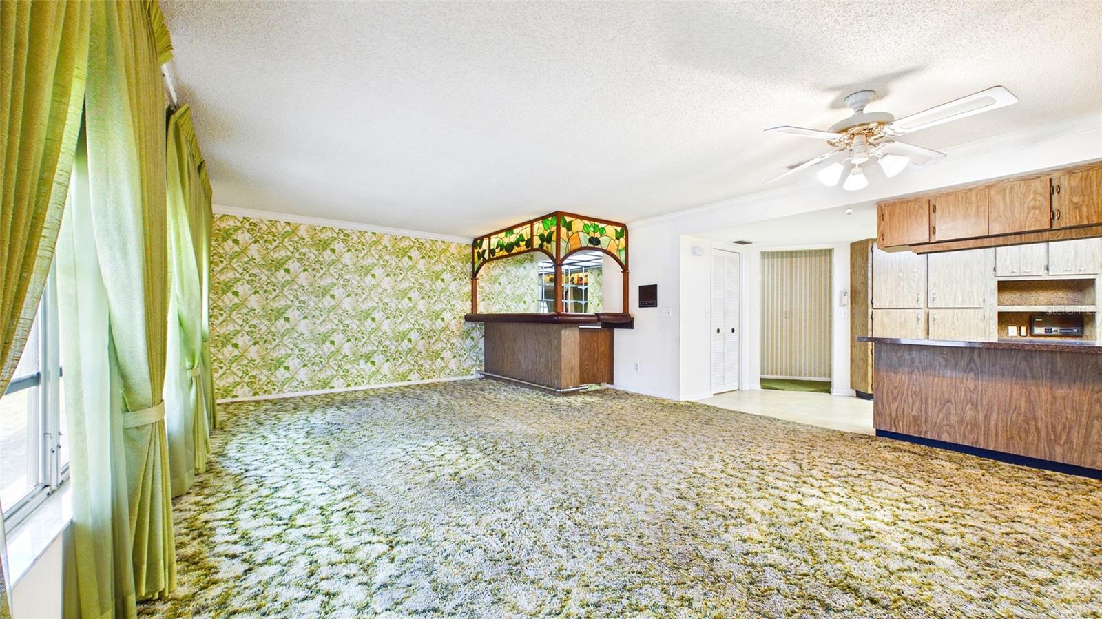 Image 31 of 74 For 1116 Riverhills Drive