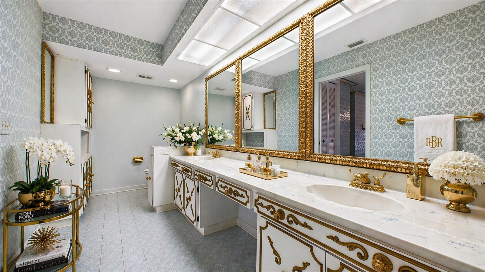 Image 44 of 74 For 1116 Riverhills Drive