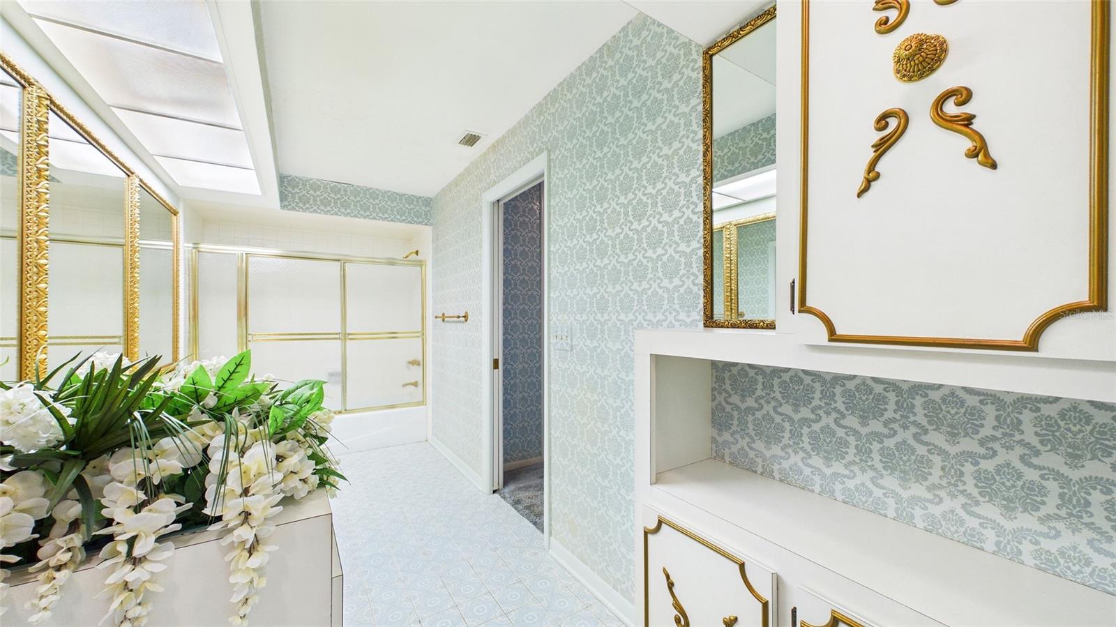 Image 46 of 74 For 1116 Riverhills Drive