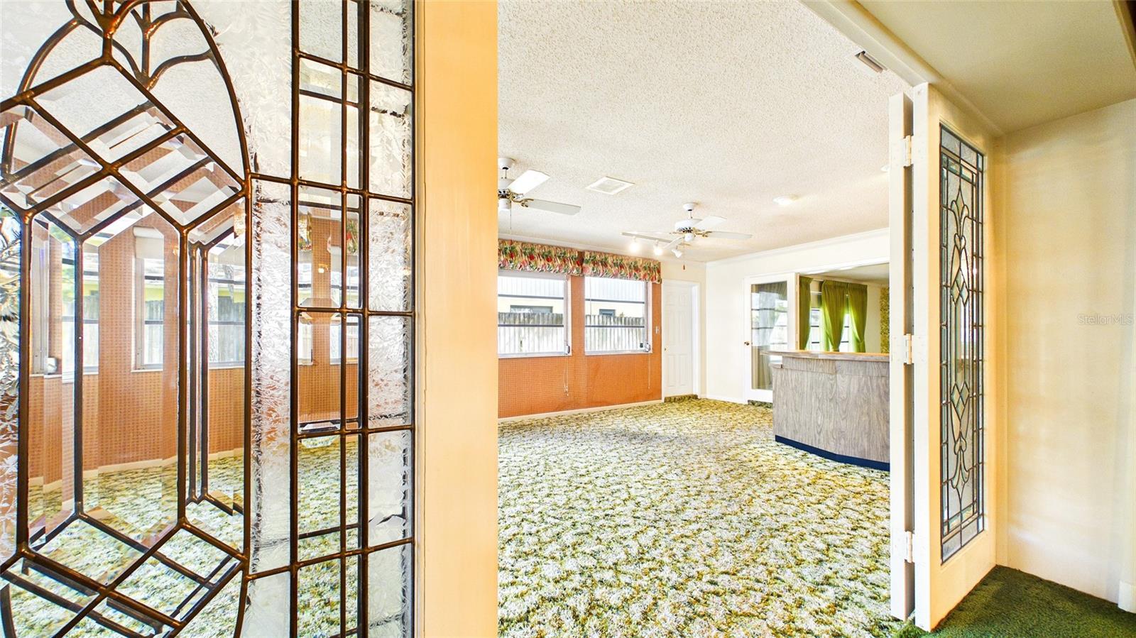 Image 7 of 74 For 1116 Riverhills Drive