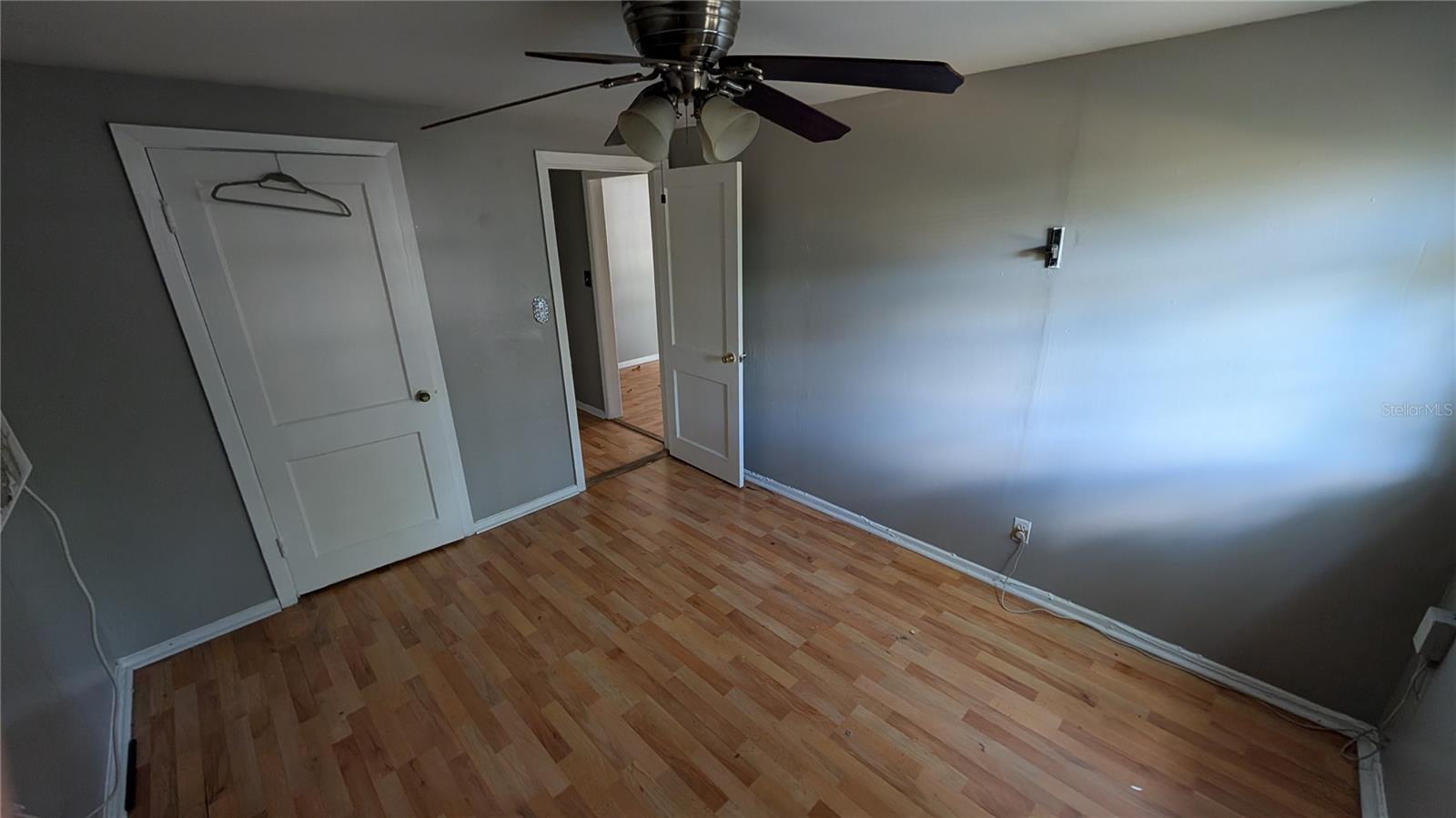 Image 14 of 68 For 2801 Cleveland Street