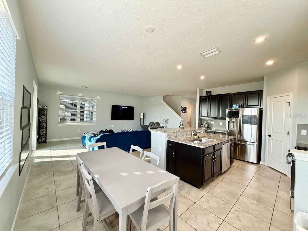 Image 21 of 79 For 12258 Blue Pacific Drive