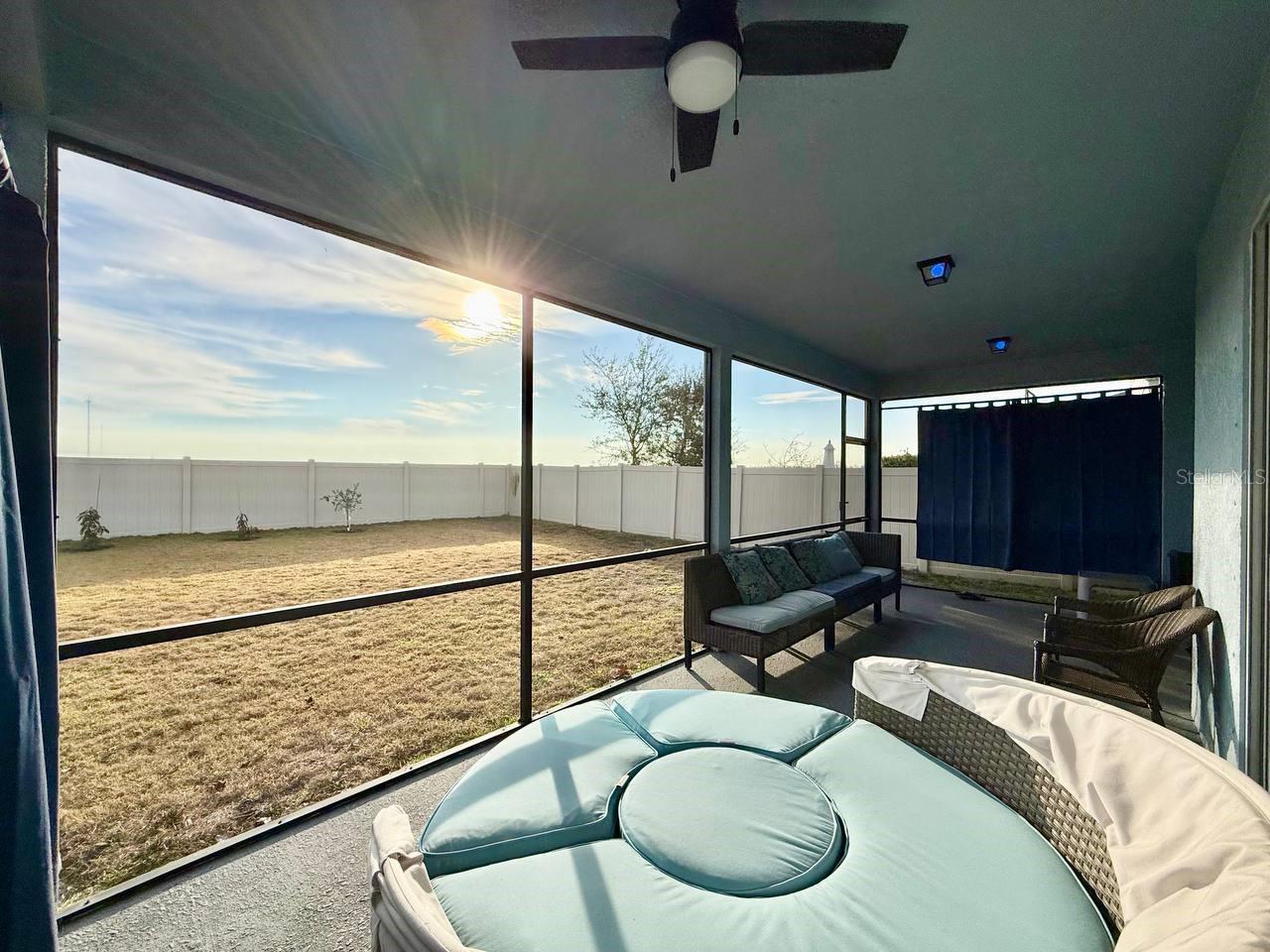 Image 60 of 79 For 12258 Blue Pacific Drive