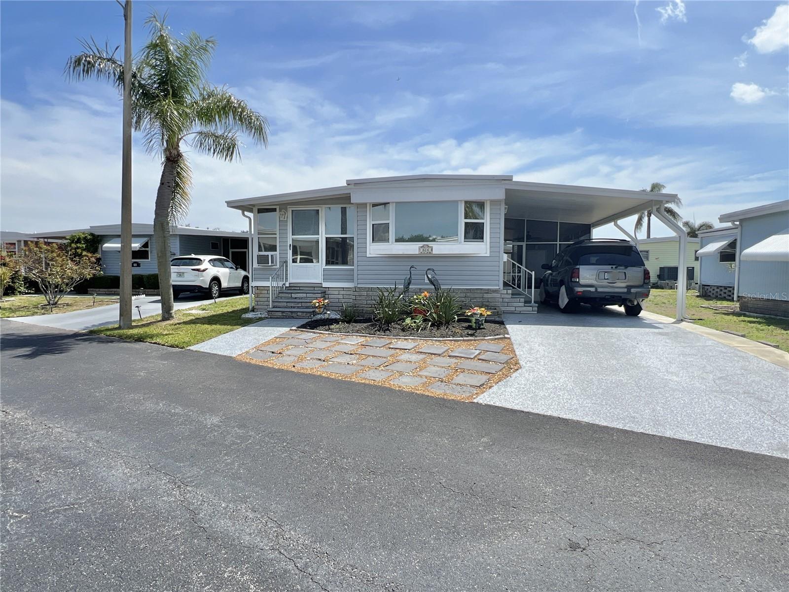 Details for 614 Mount Key Avenue Ne 631, ST PETERSBURG, FL 33702