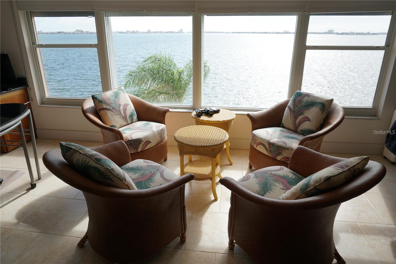 Image 21 of 38 For 5900 Shore Boulevard S 402