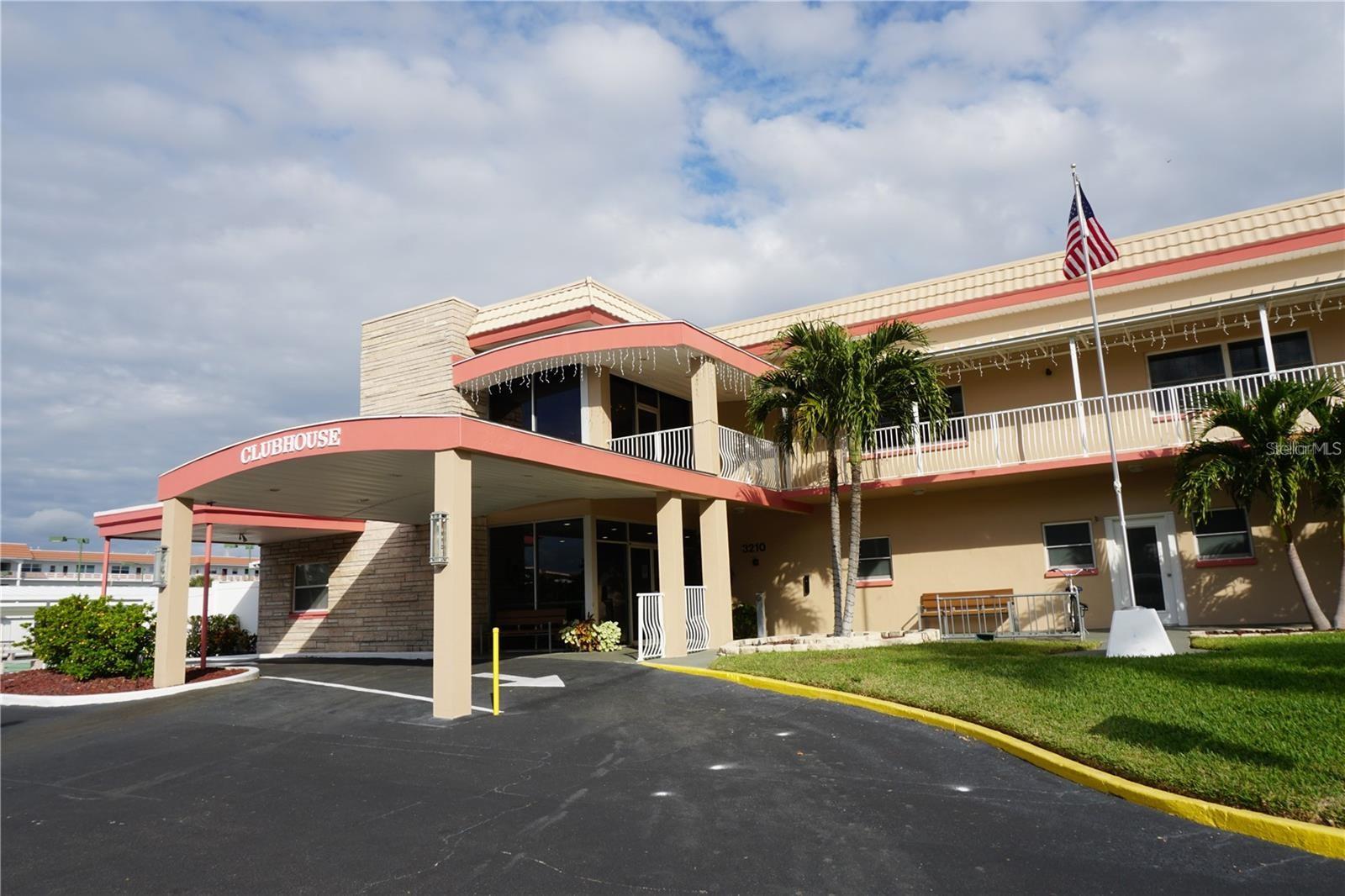 Image 27 of 38 For 5900 Shore Boulevard S 402