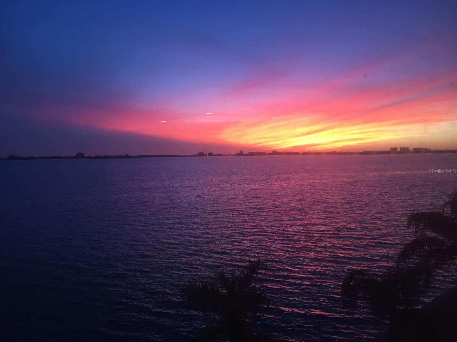 Image 35 of 38 For 5900 Shore Boulevard S 402