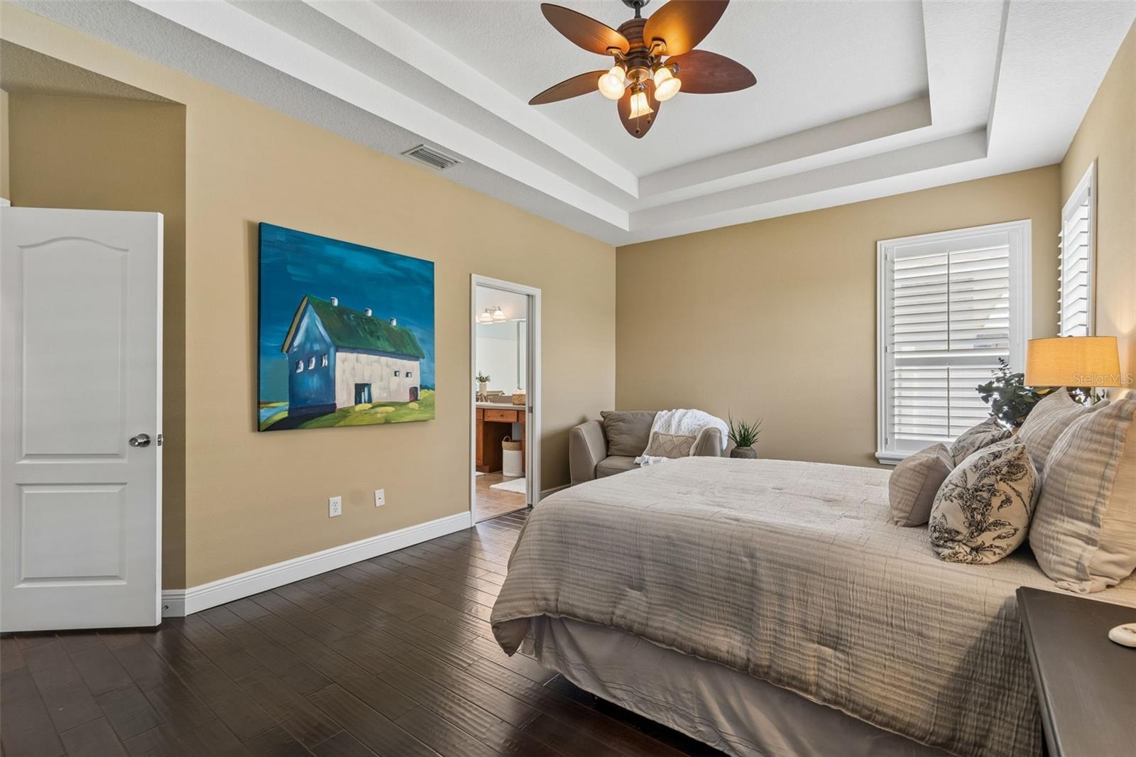 Image 18 of 49 For 4910 Sky Blue Drive