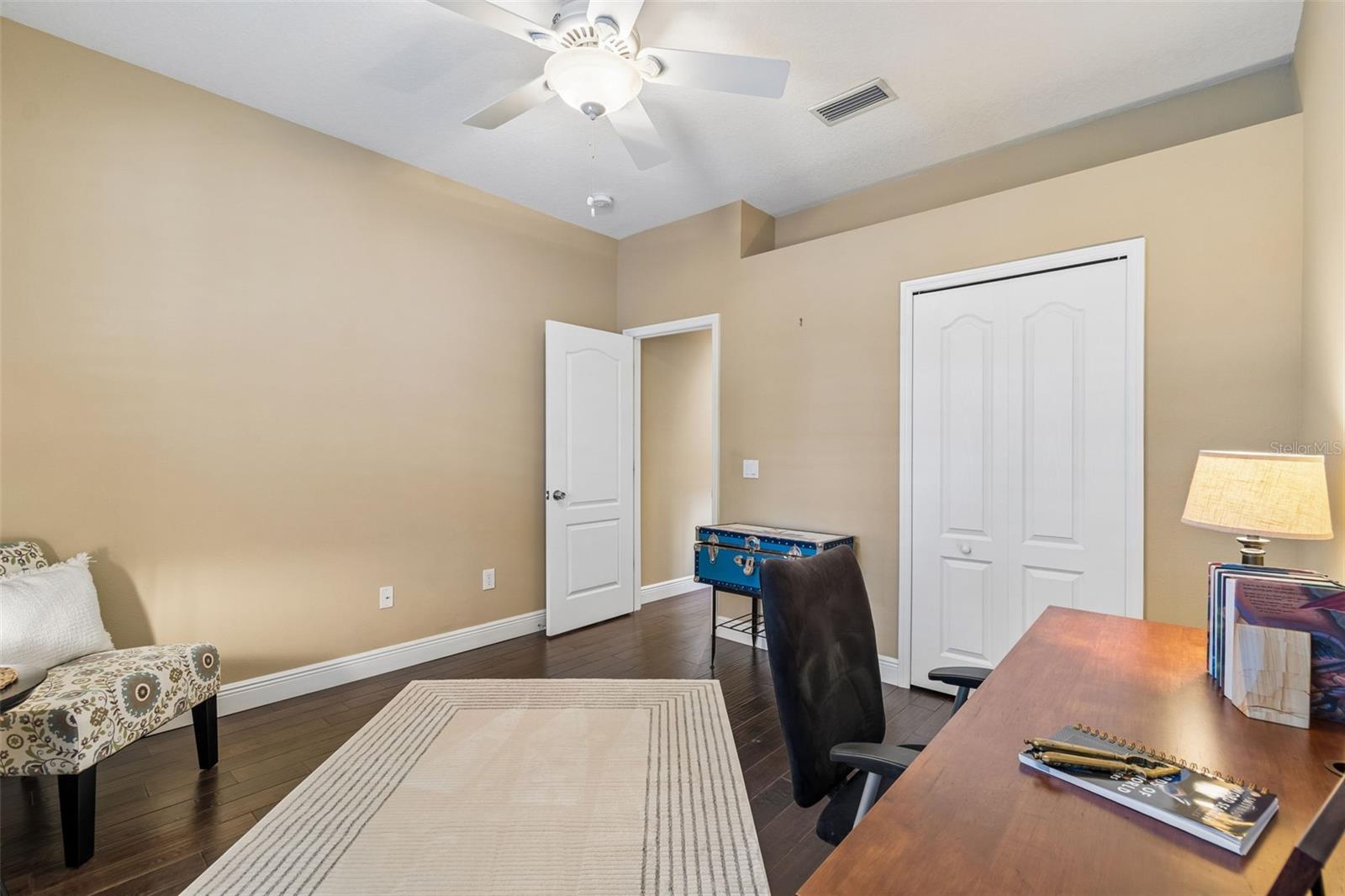 Image 27 of 49 For 4910 Sky Blue Drive