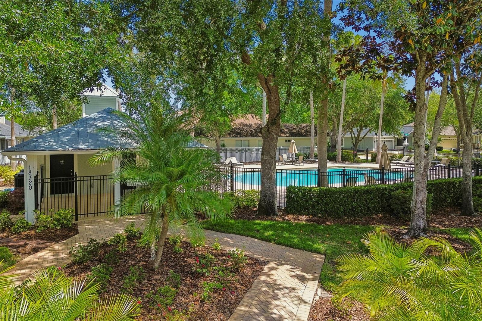 Image 41 of 49 For 4910 Sky Blue Drive