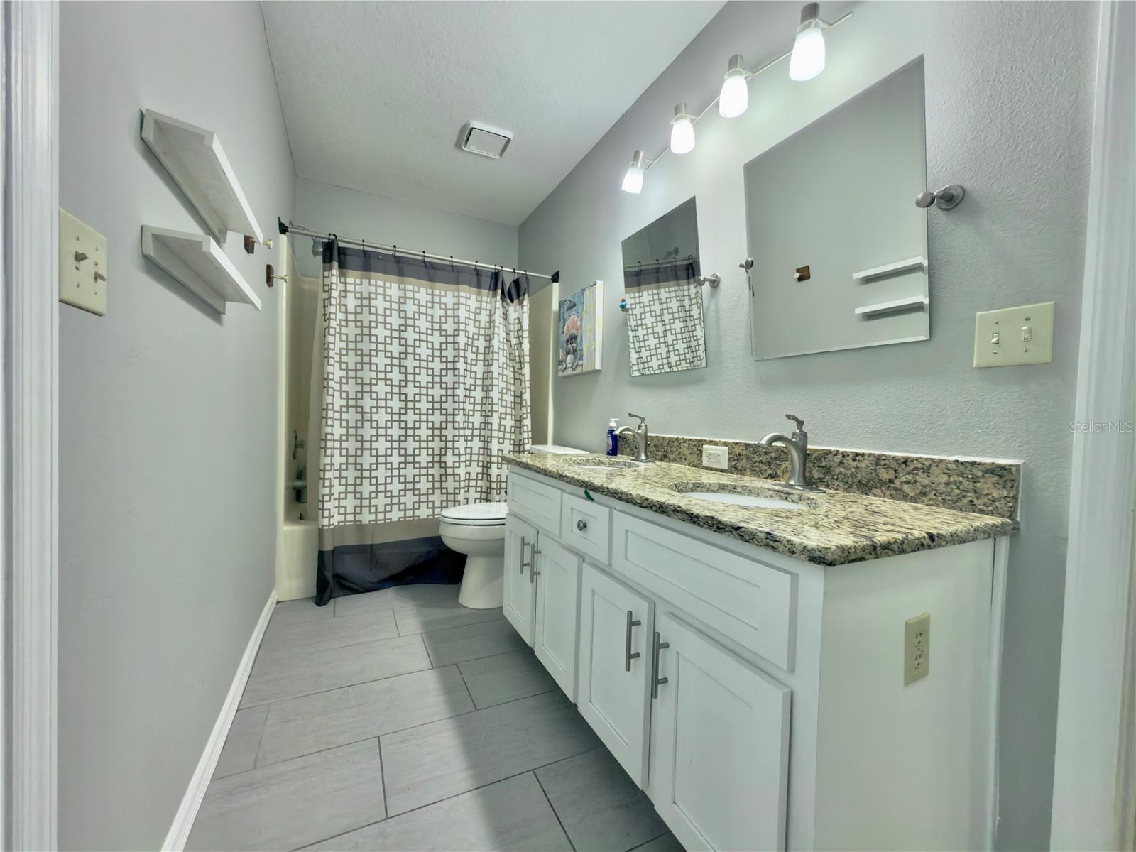 Image 18 of 57 For 5215 Cedar Lane