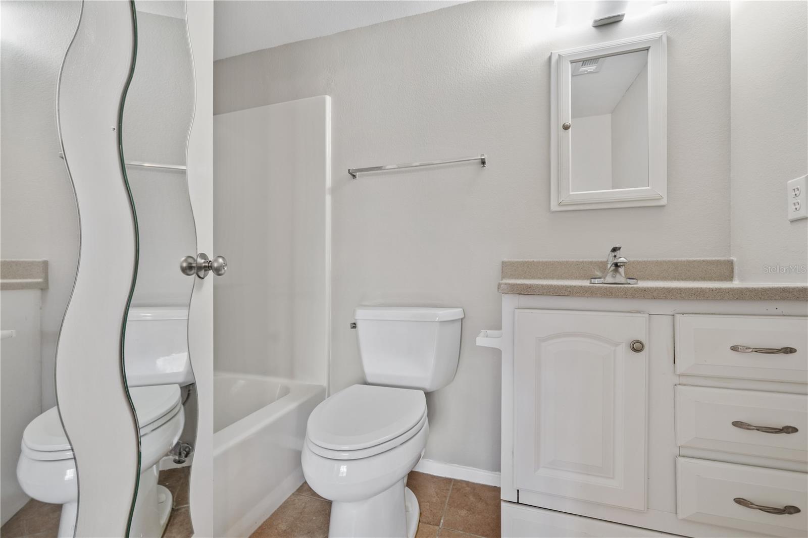 Image 11 of 15 For 14468 Reuter Strasse Circle 508