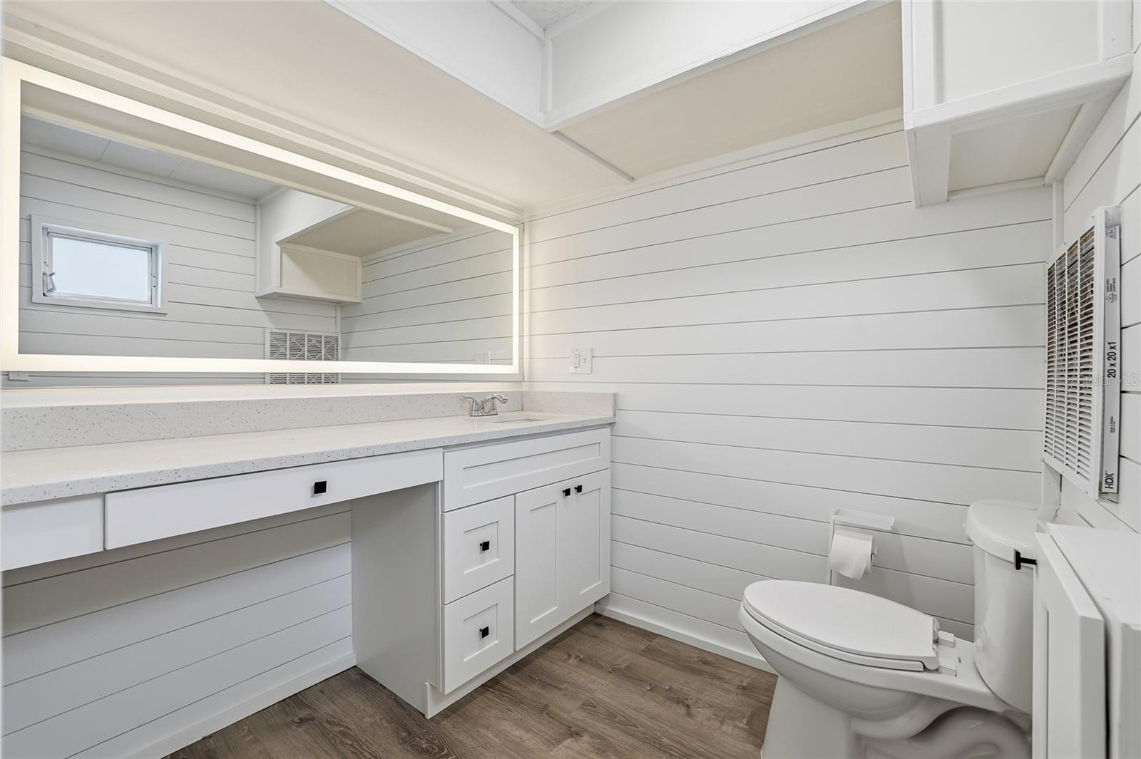 Image 19 of 65 For 4851 Gandy Boulevard B7l17