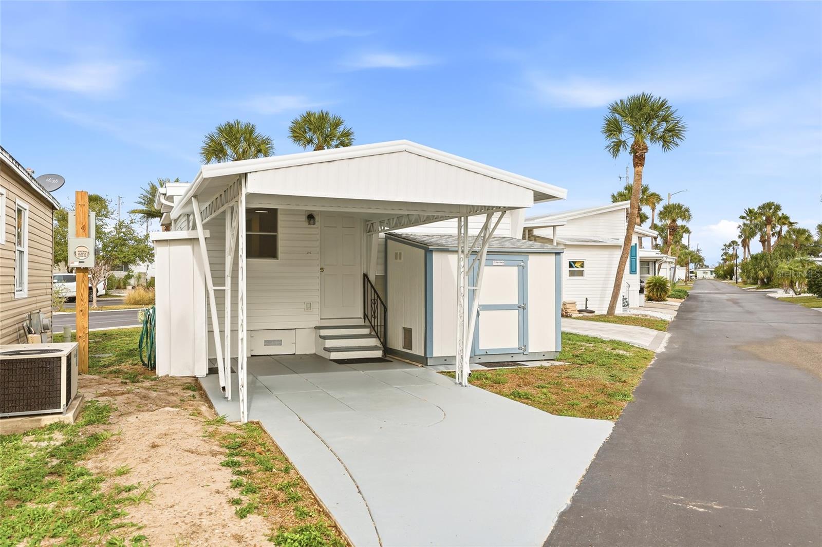 Image 26 of 65 For 4851 Gandy Boulevard B7l17