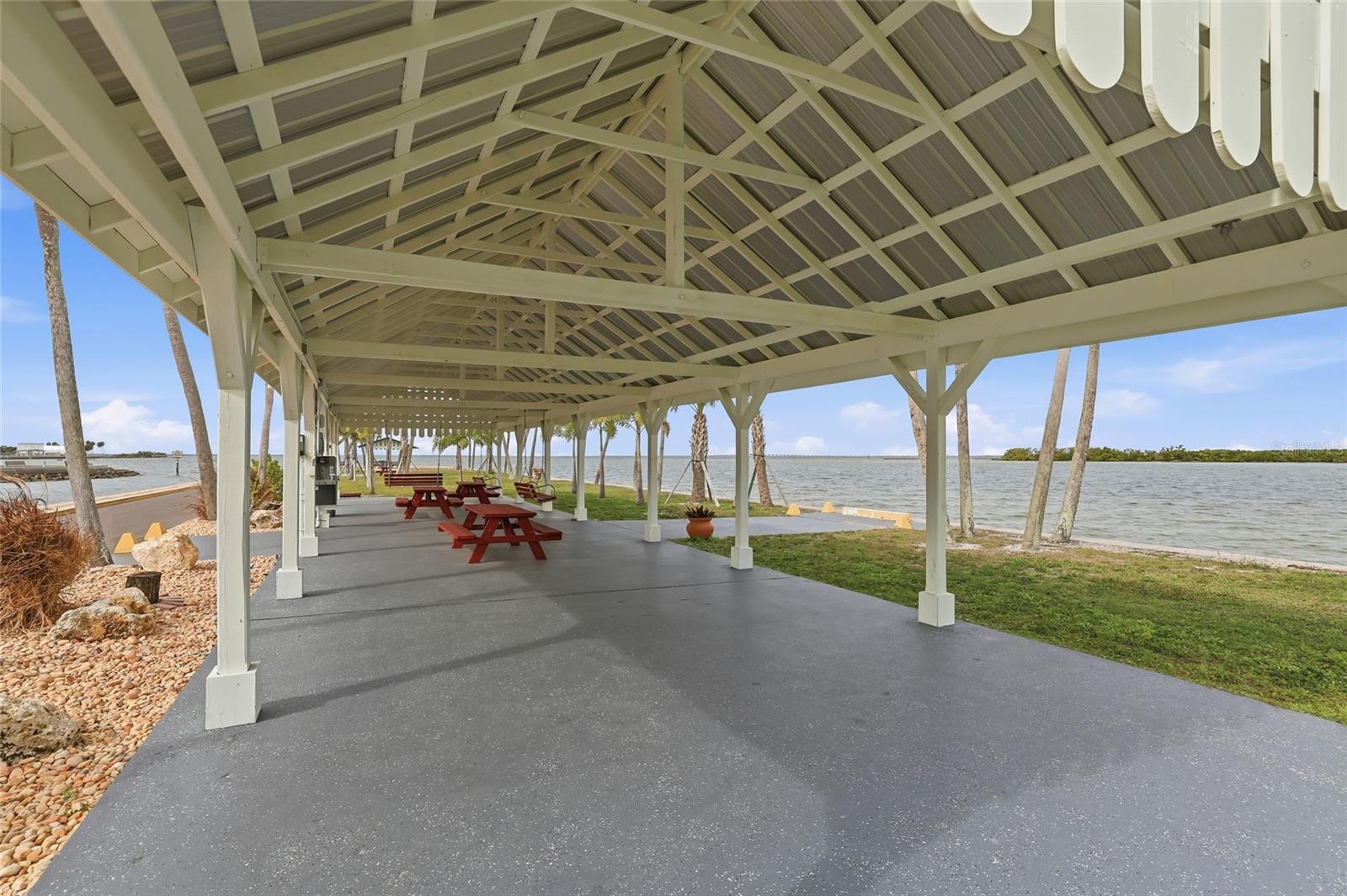 Image 42 of 65 For 4851 Gandy Boulevard B7l17