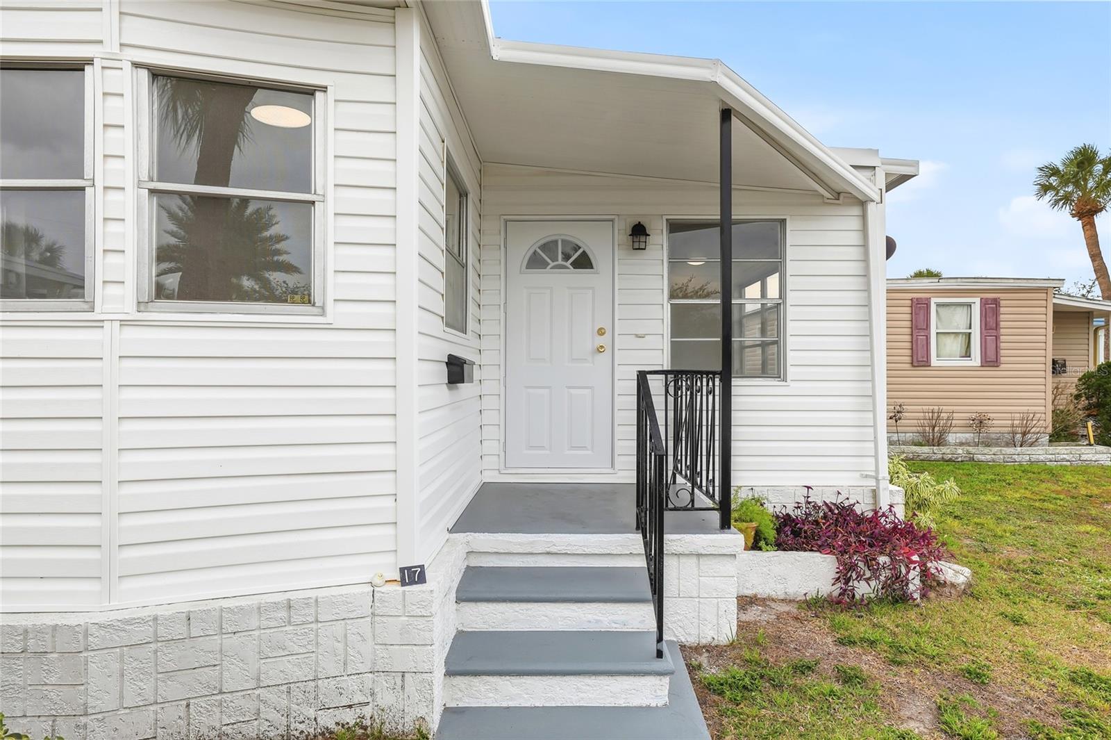 Image 5 of 65 For 4851 Gandy Boulevard B7l17