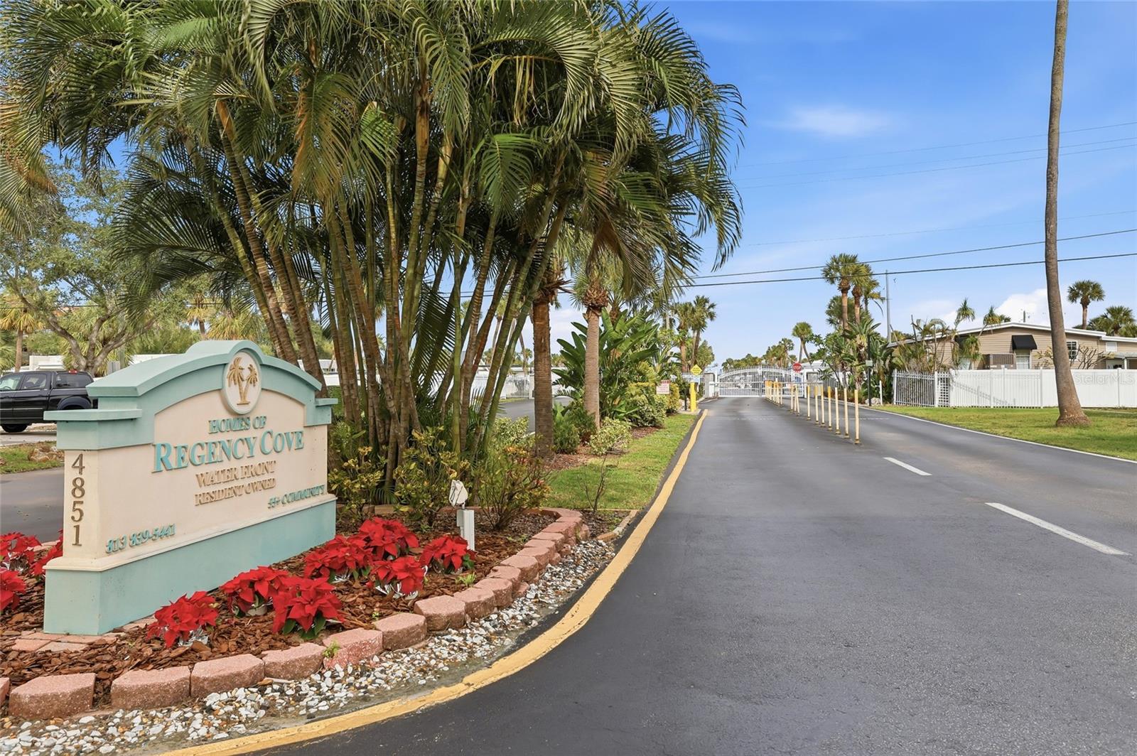 Image 50 of 65 For 4851 Gandy Boulevard B7l17