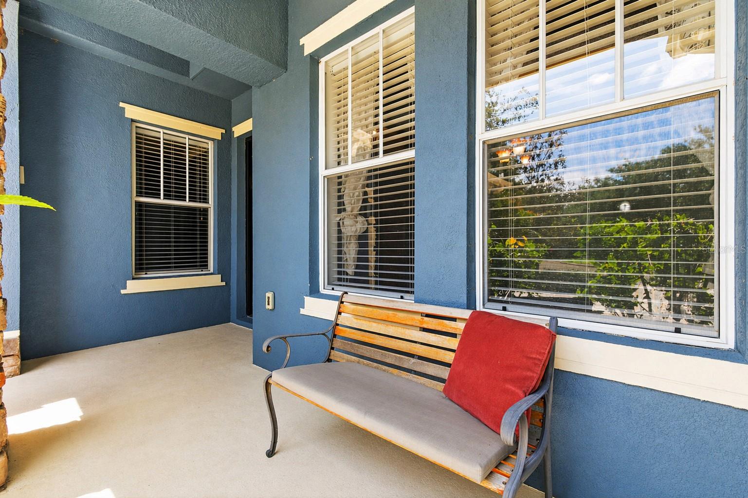 Listing photo id 2 for 20629 Wild Plum Court