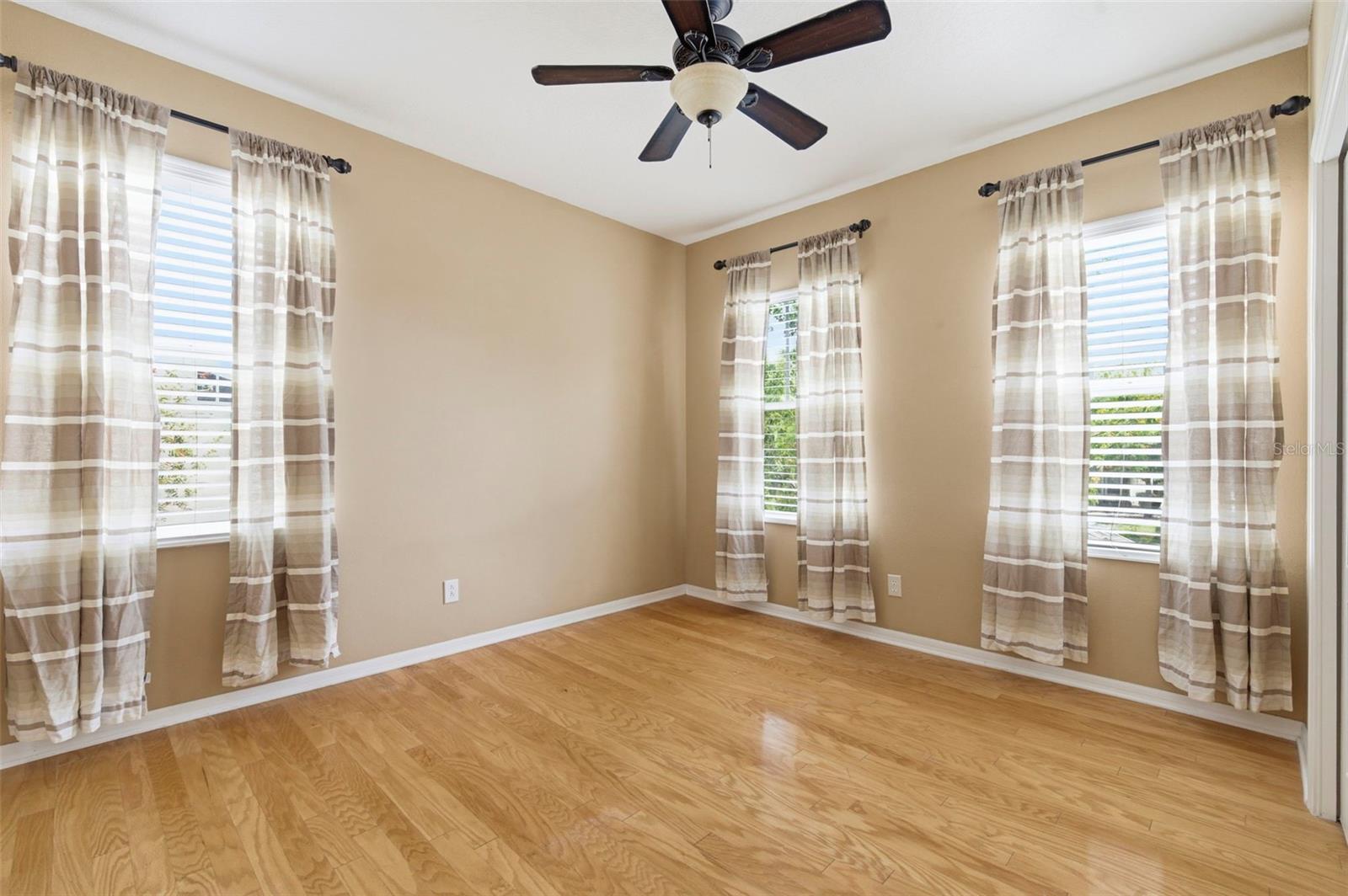 Listing photo id 49 for 20629 Wild Plum Court