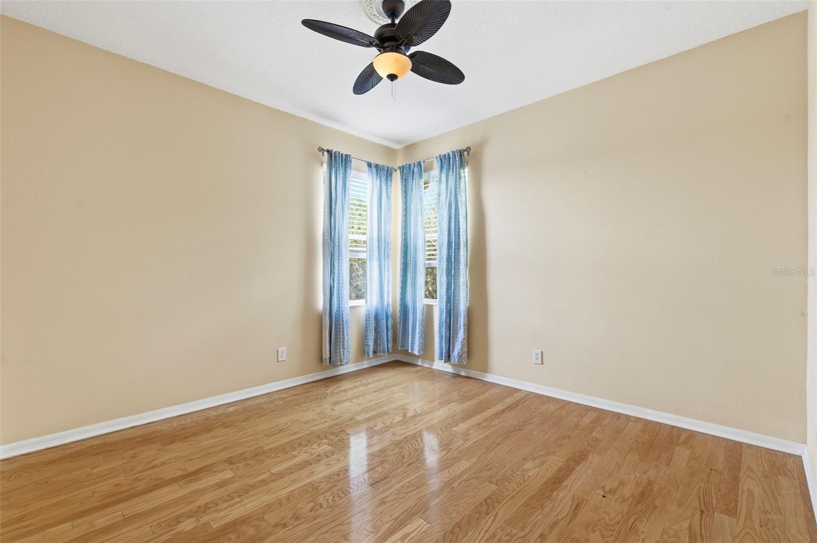 Listing photo id 56 for 20629 Wild Plum Court