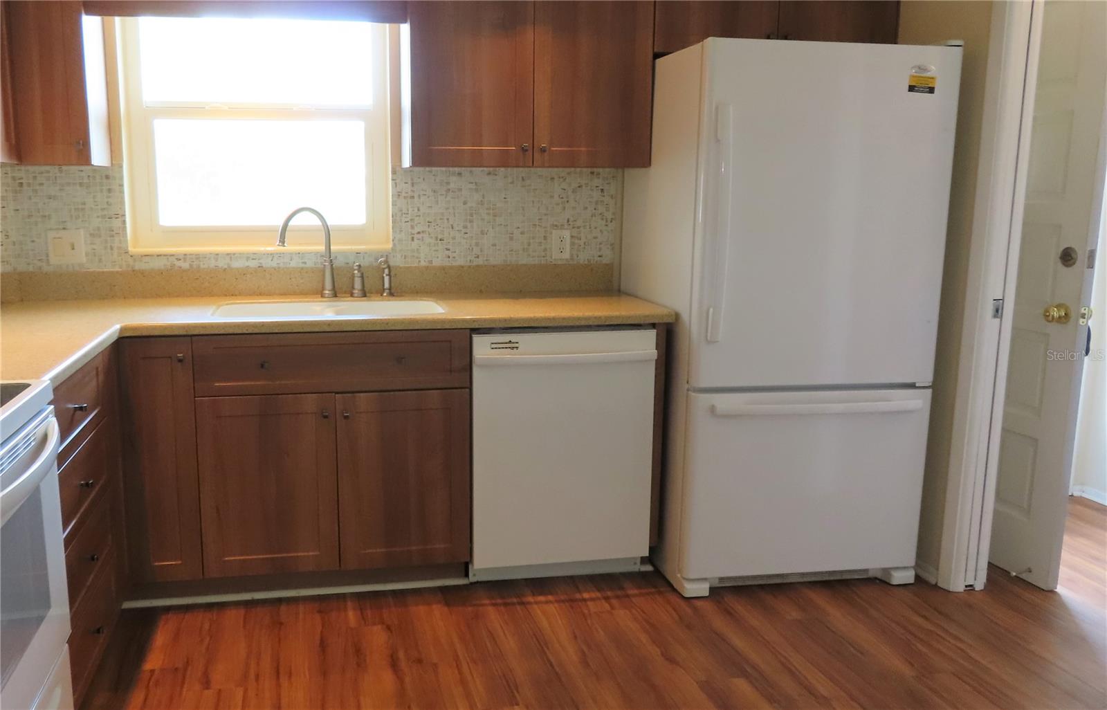 Image 19 of 39 For 2295 Americus Boulevard E 29