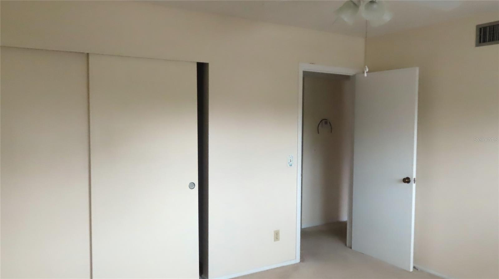 Image 37 of 39 For 2295 Americus Boulevard E 29