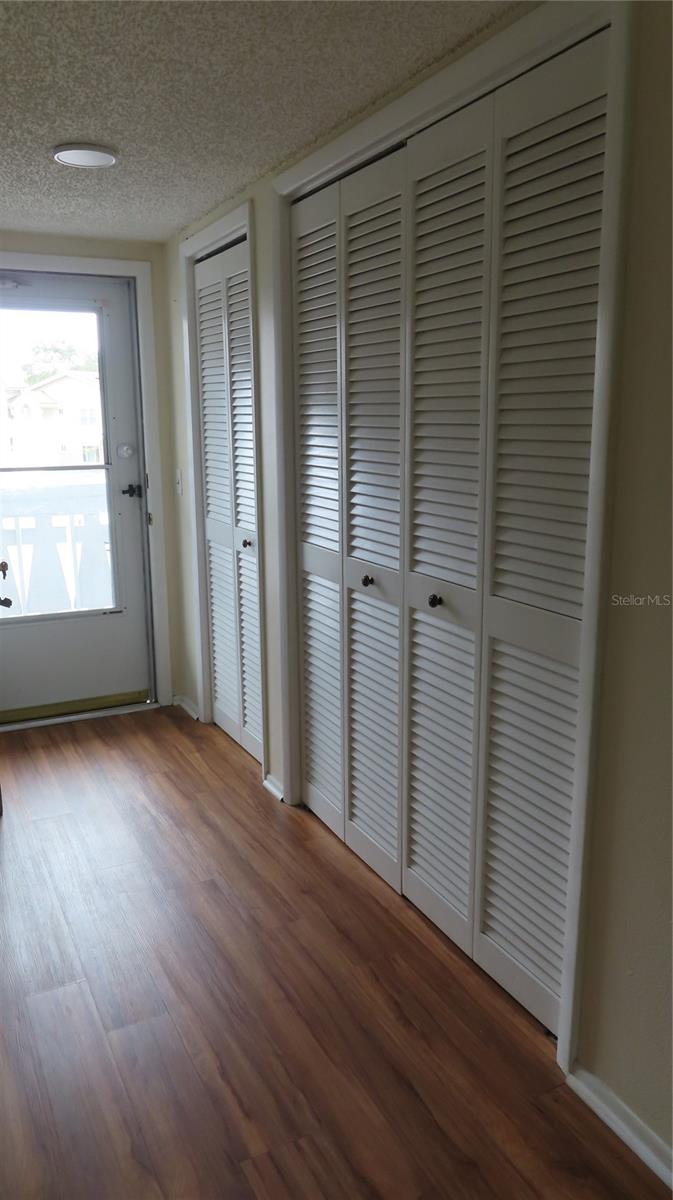 Image 6 of 39 For 2295 Americus Boulevard E 29