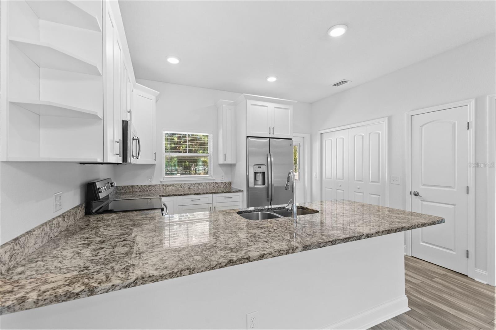 Image 10 of 45 For 8704 Kenyon View Court