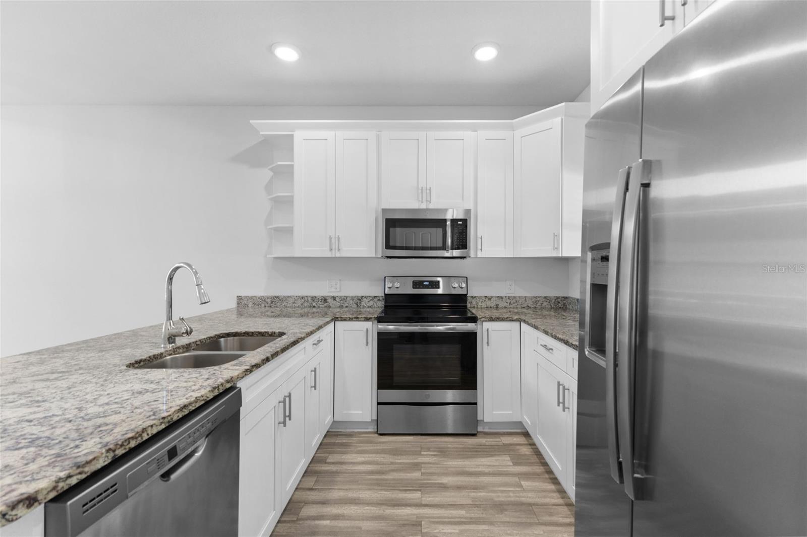 Image 14 of 45 For 8704 Kenyon View Court