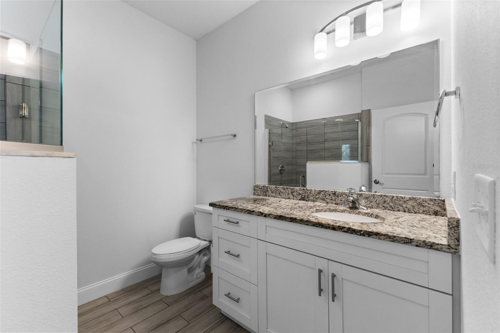 Image 21 of 45 For 8704 Kenyon View Court