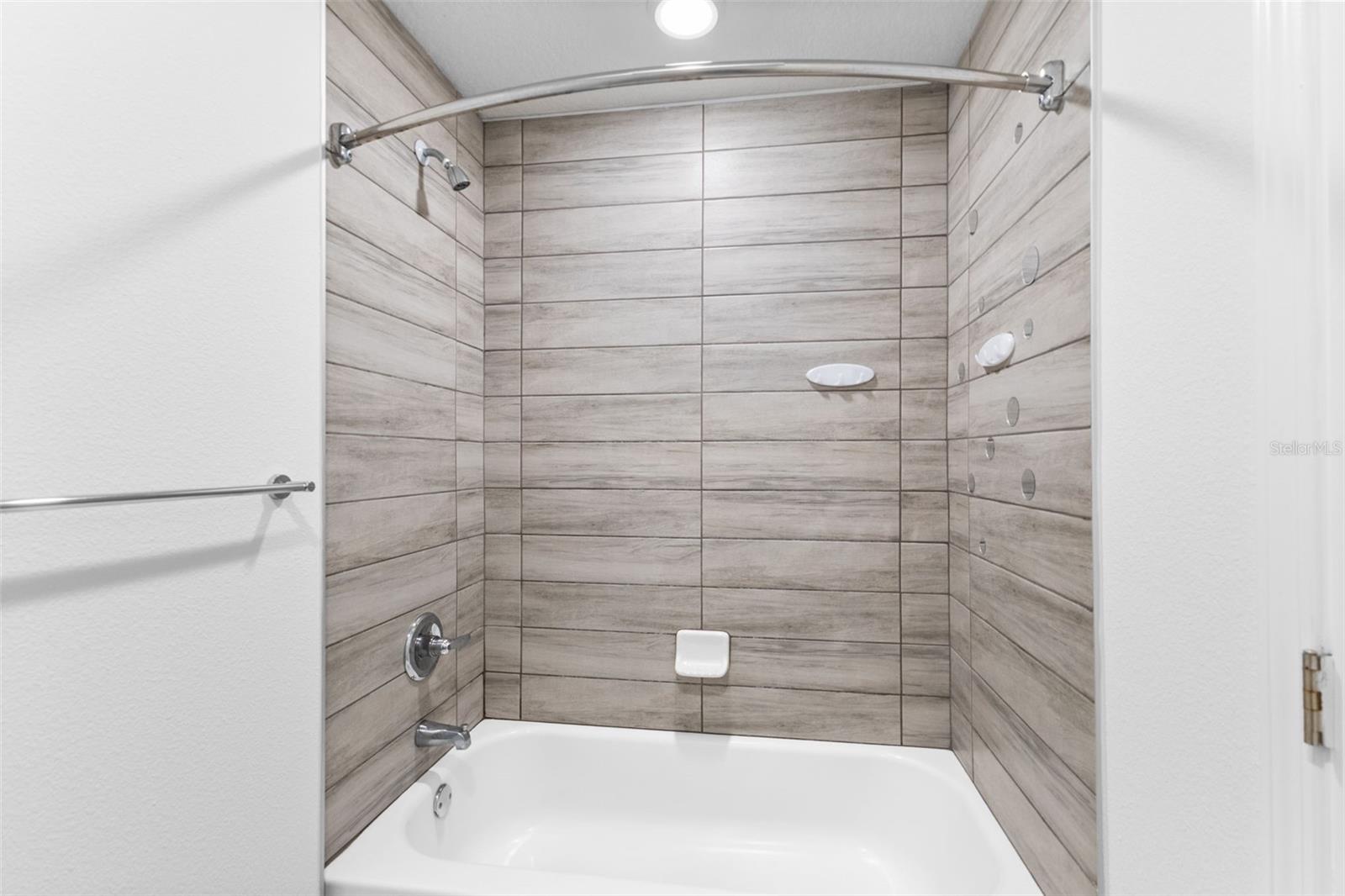 Image 36 of 45 For 8704 Kenyon View Court