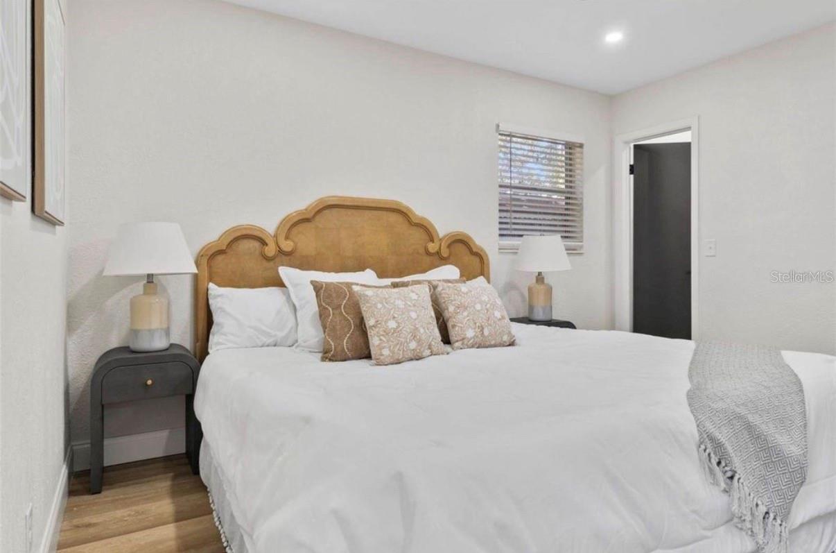 Image 5 of 17 For 4412 Pearl Avenue