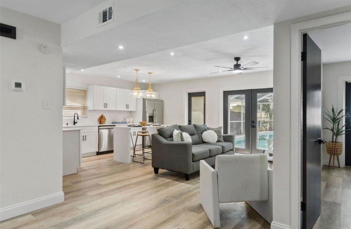 Image 9 of 17 For 4412 Pearl Avenue