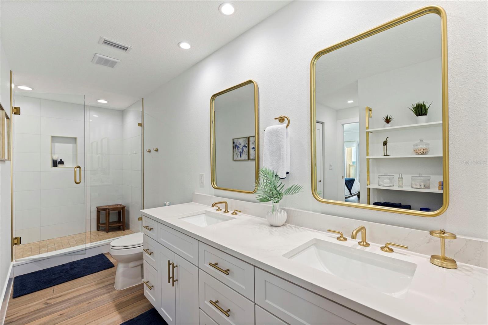 Image 31 of 69 For 1586 Gulf Boulevard 2501