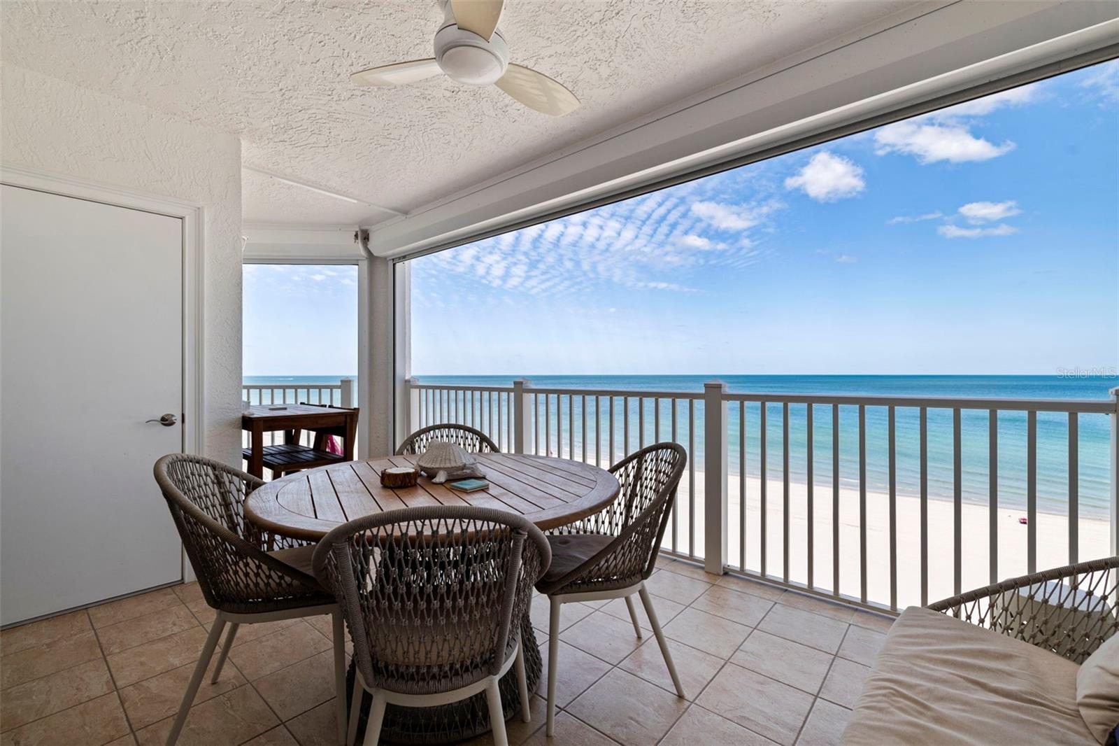 Image 40 of 69 For 1586 Gulf Boulevard 2501