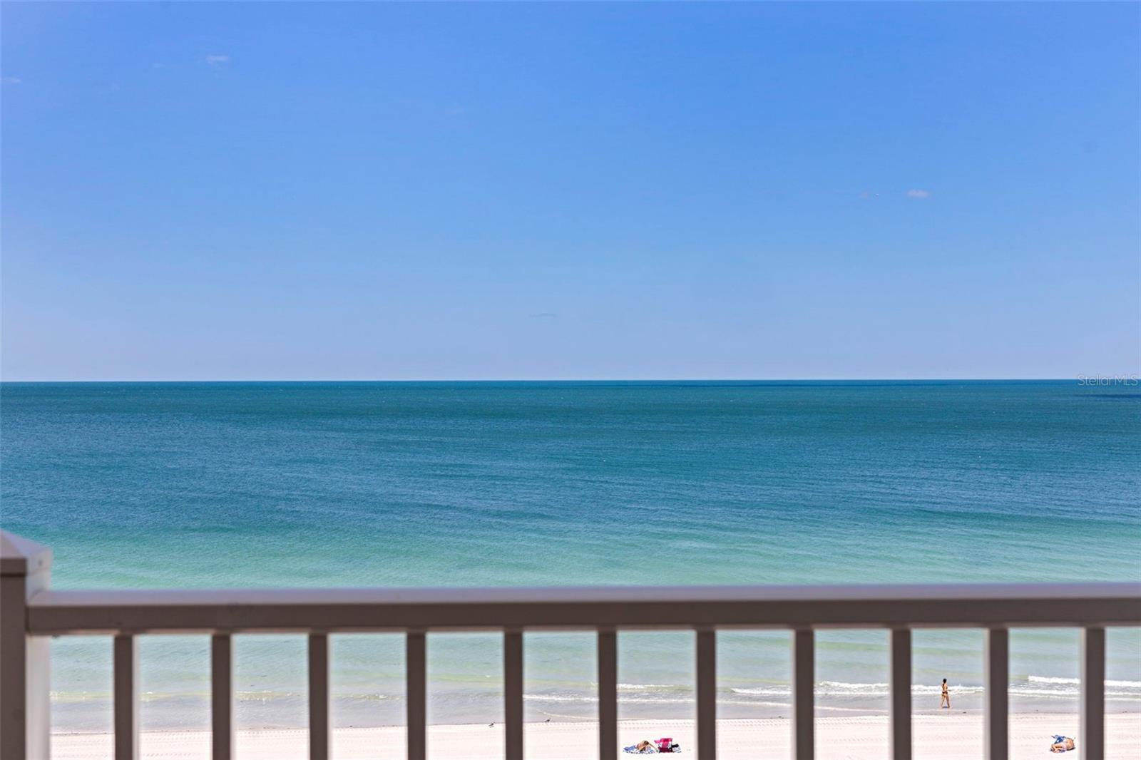 Image 46 of 69 For 1586 Gulf Boulevard 2501