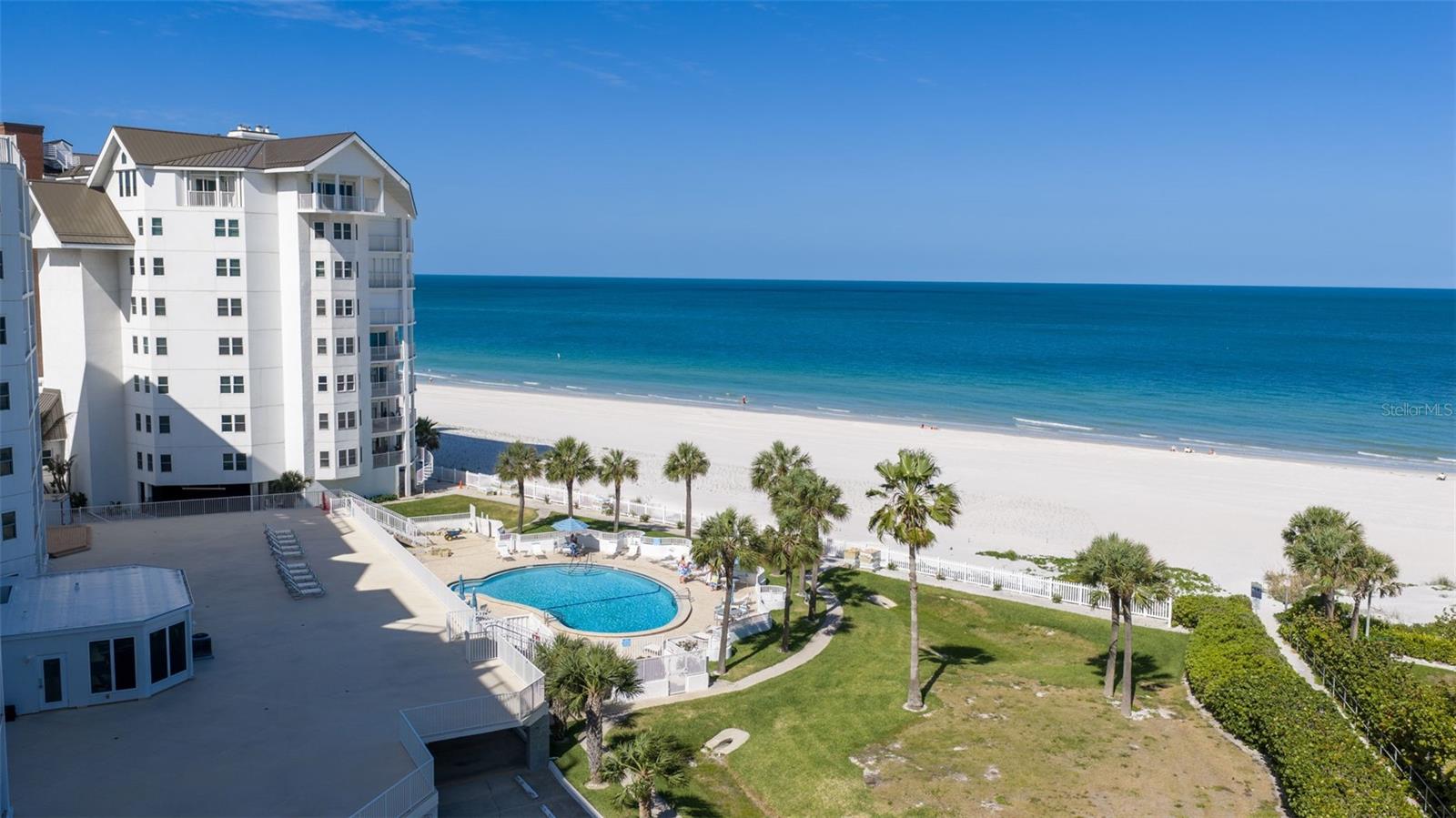 Image 49 of 69 For 1586 Gulf Boulevard 2501