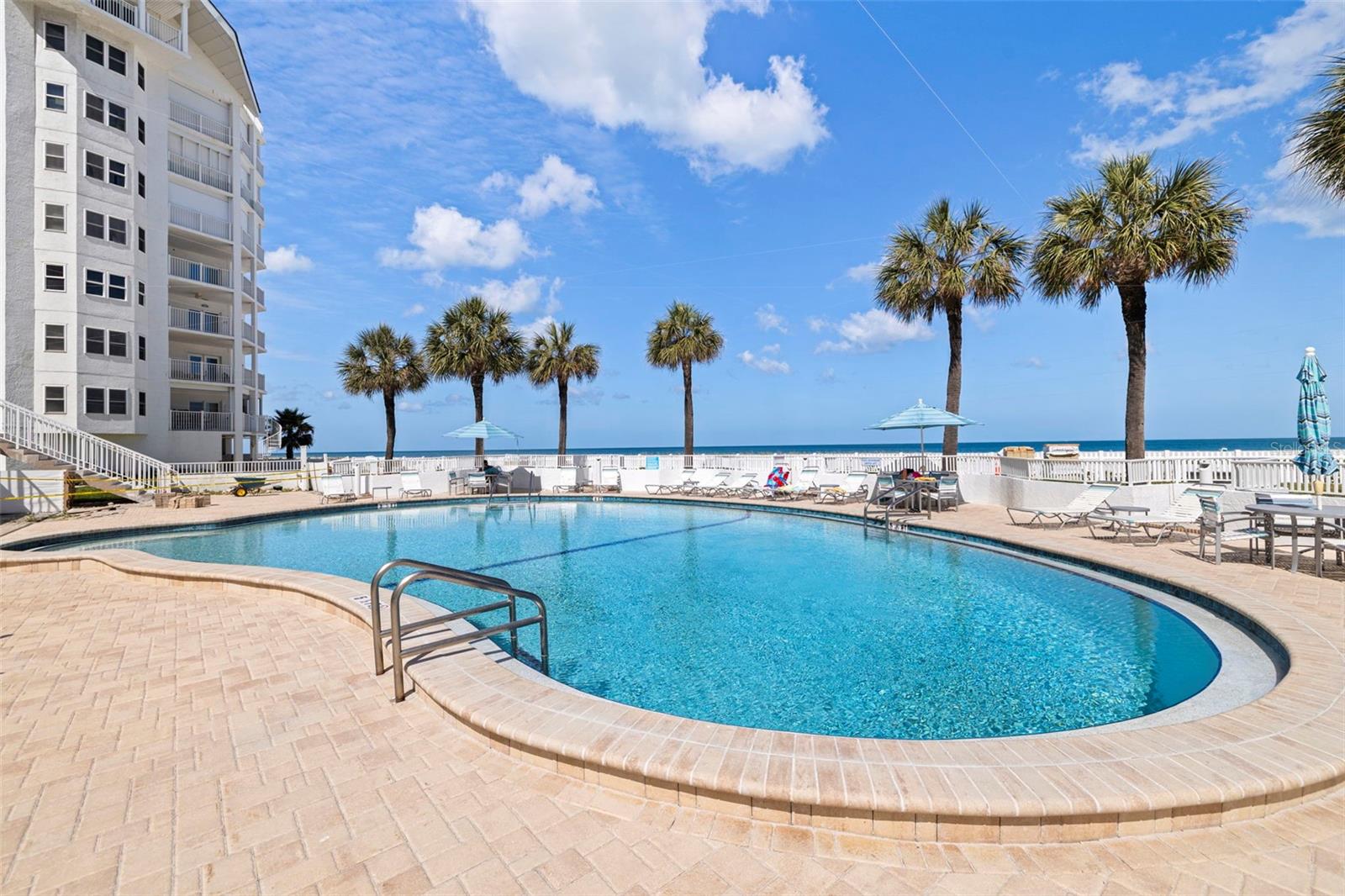 Image 5 of 69 For 1586 Gulf Boulevard 2501