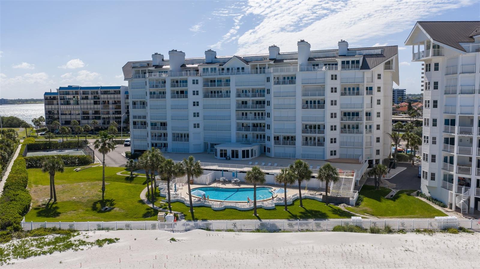 Image 50 of 69 For 1586 Gulf Boulevard 2501