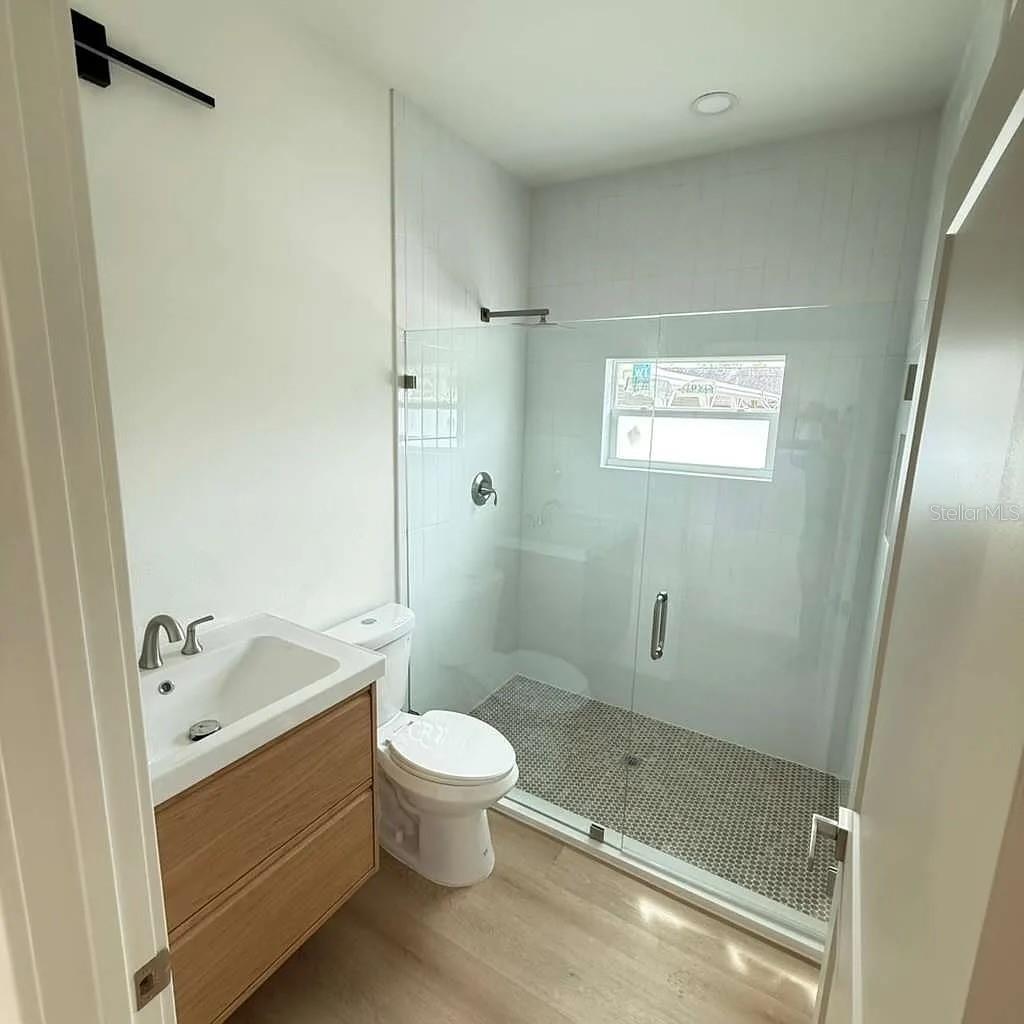 Image 10 of 15 For 13277 Center Avenue