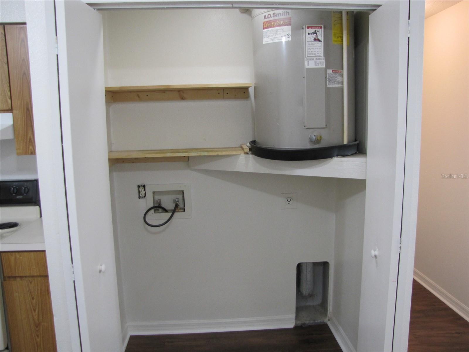 Image 6 of 13 For 3603 Temple Street B