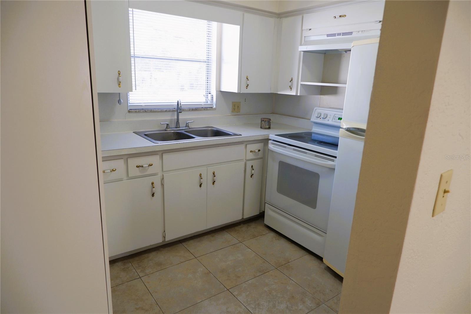 Image 11 of 17 For 8056 30th Avenue N