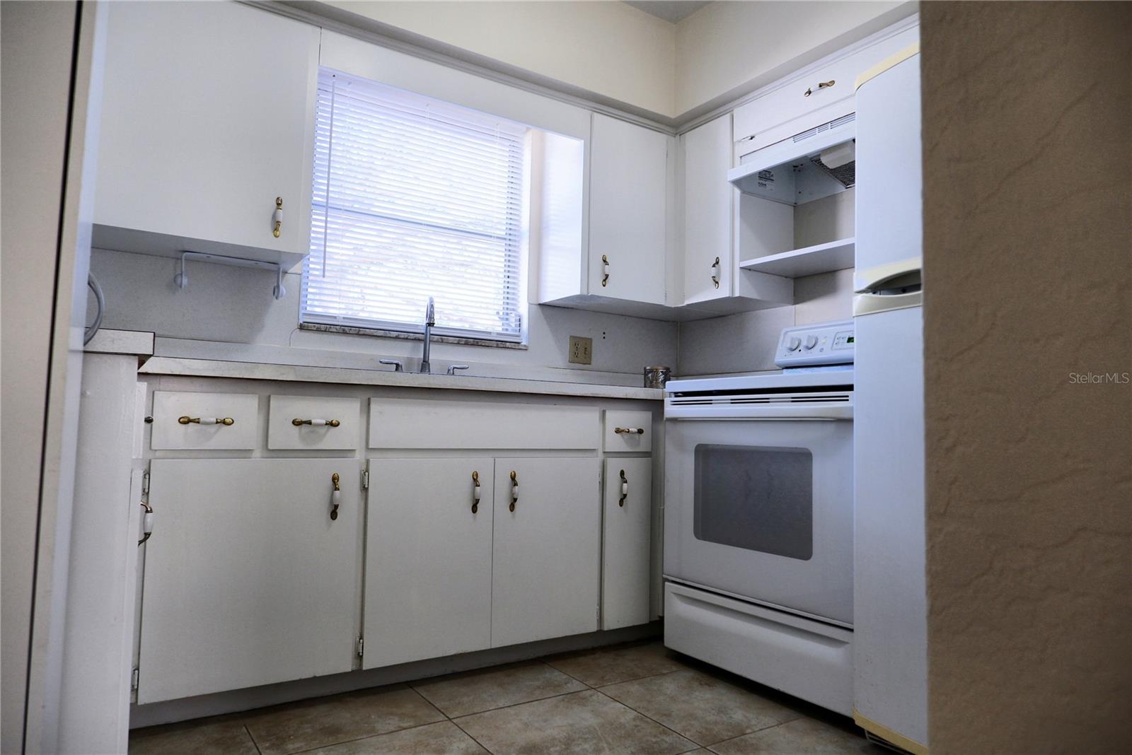 Image 13 of 17 For 8056 30th Avenue N