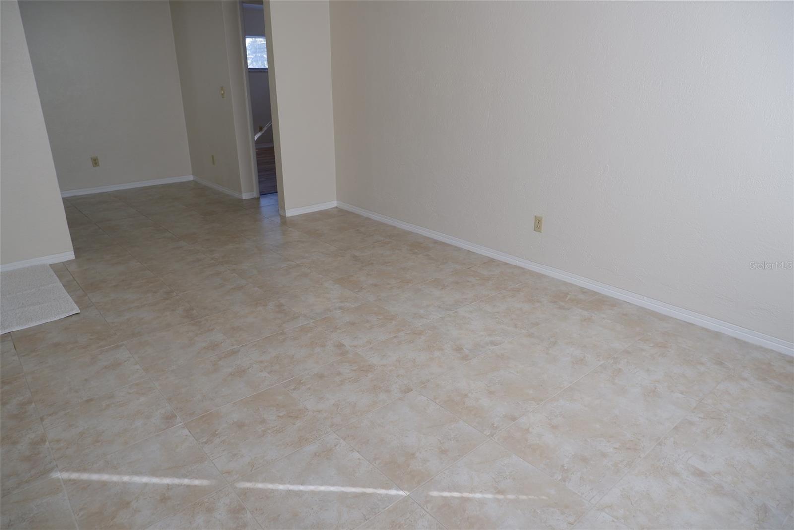 Image 8 of 17 For 8056 30th Avenue N