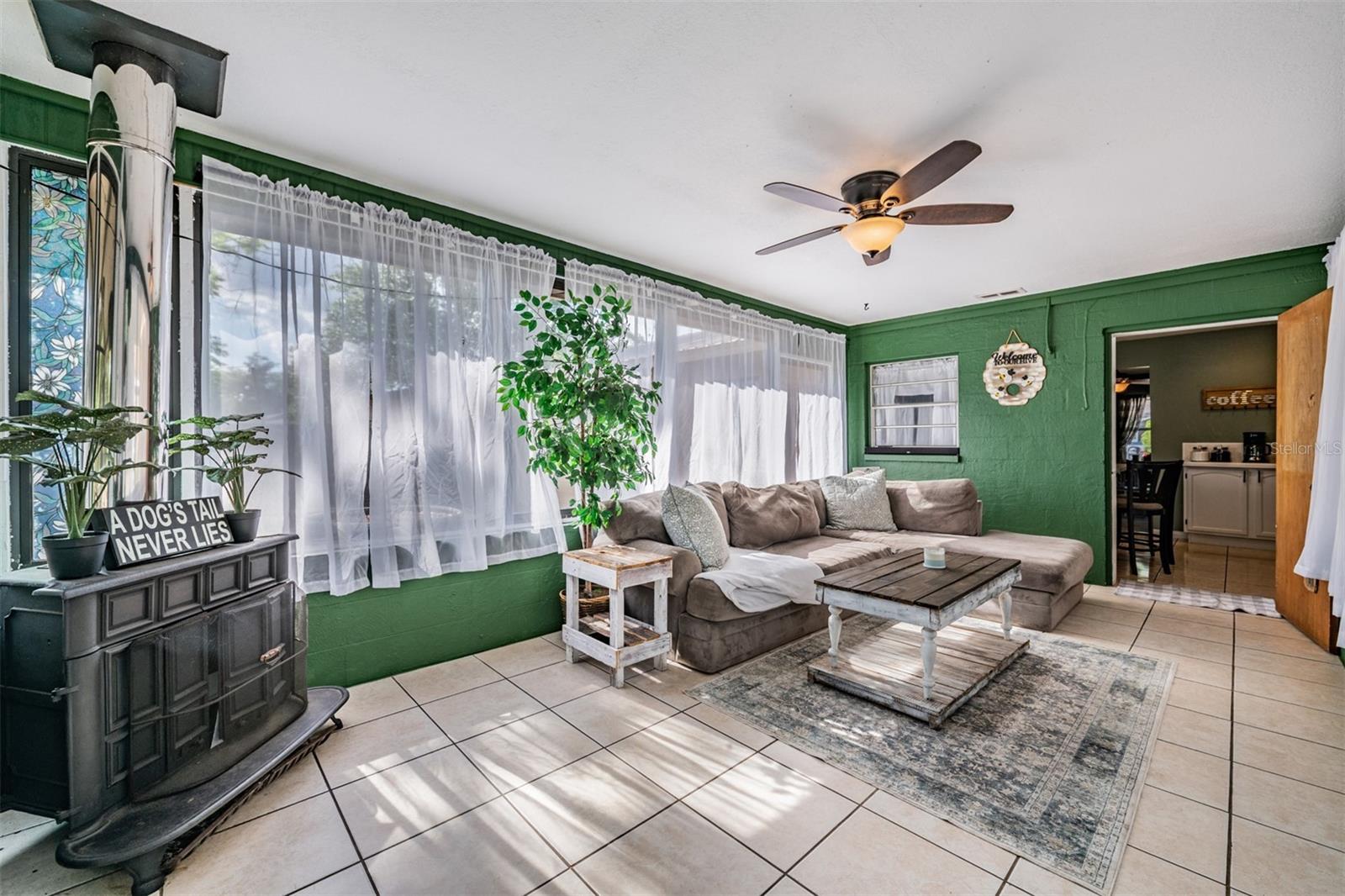 Image 9 of 57 For 39048 Blue Jay Avenue