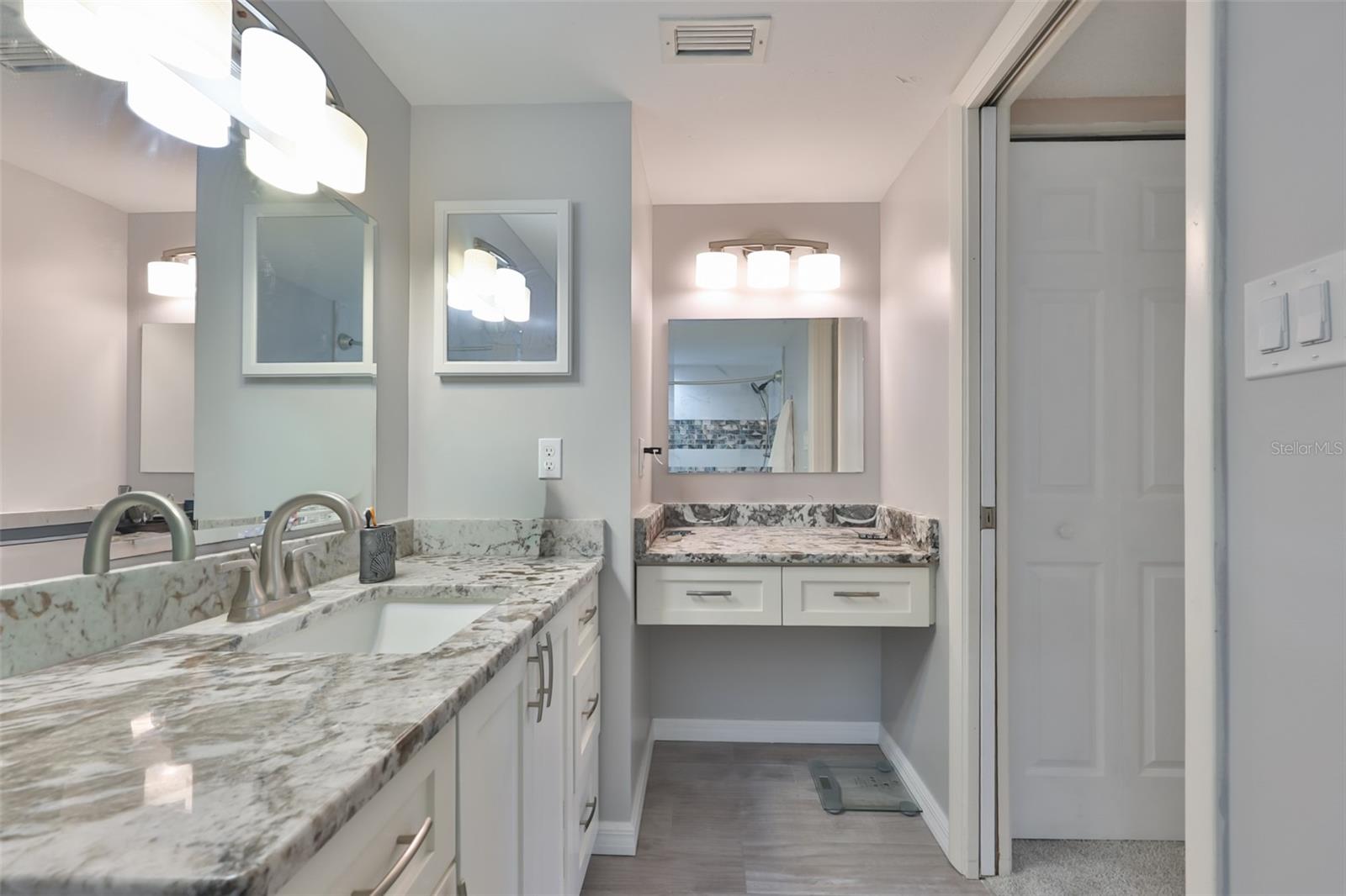 Image 18 of 38 For 5400 Park Street N 208