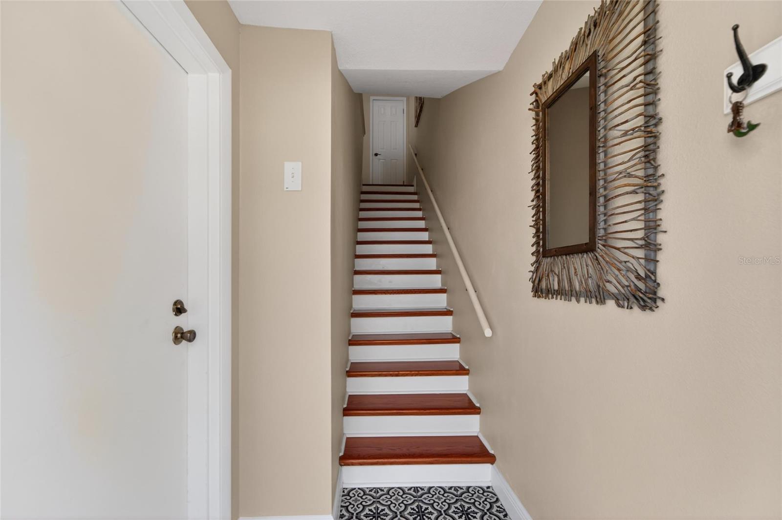 Image 25 of 97 For 17960 Gulf Boulevard 106