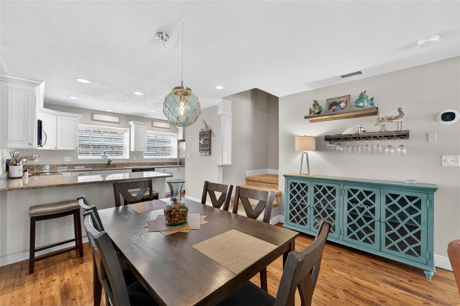 Image 34 of 97 For 17960 Gulf Boulevard 106