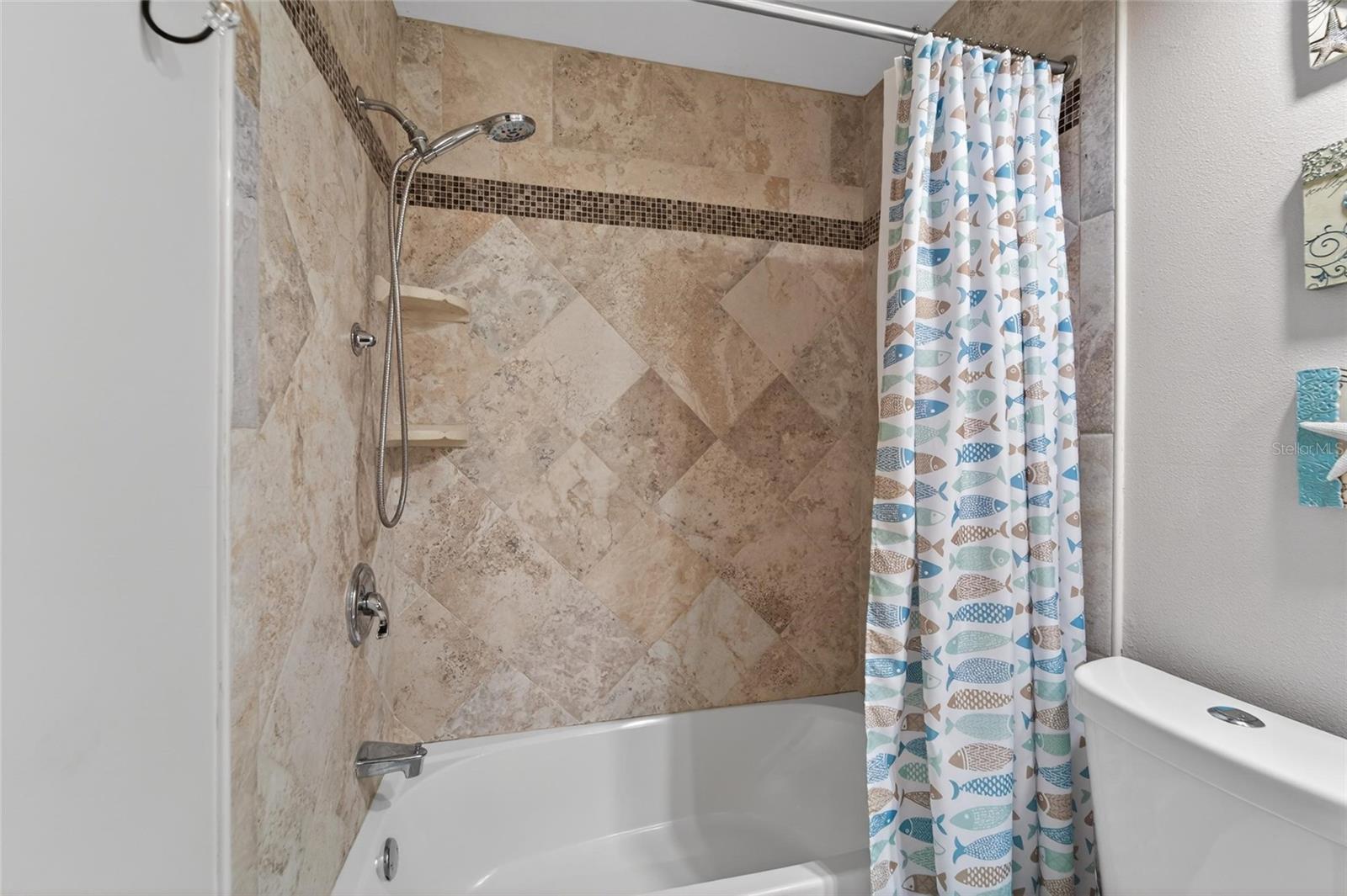 Image 61 of 97 For 17960 Gulf Boulevard 106